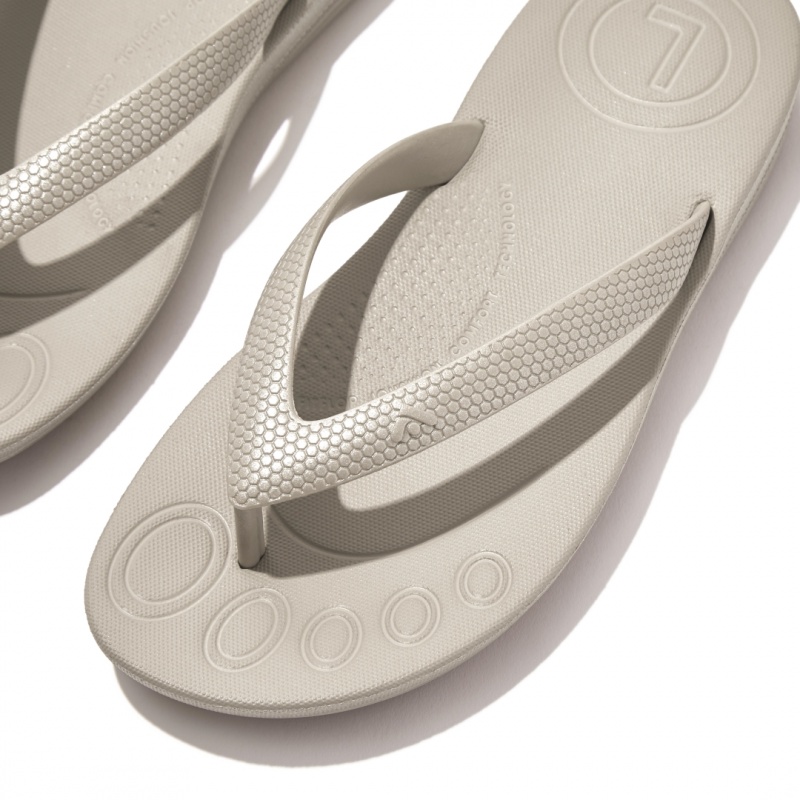 Kids' Fitflop Iqushion Rubber Flip Flops Silver | CA-0296178-ZP