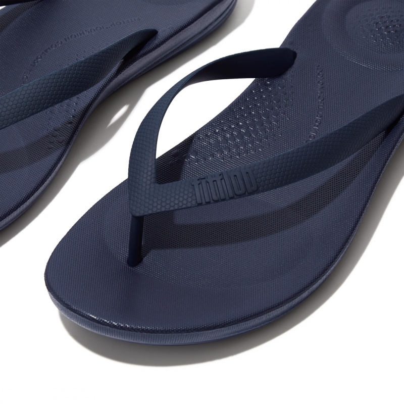 Men's Fitflop Iqushion Rubber Flip Flops Navy | CA-2031684-XB