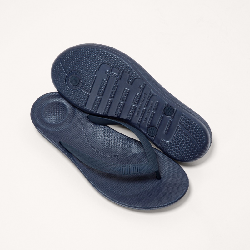 Men's Fitflop Iqushion Rubber Flip Flops Navy | CA-2031684-XB