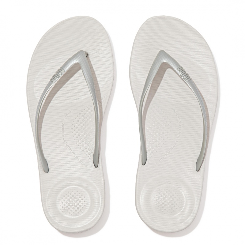 Women's Fitflop Iqushion Ergonomc Flip Flops Silver | CA-3795680-XT