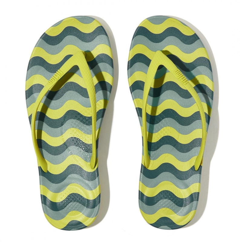 Women's Fitflop Iqushion Snake Embossed Rubber Tpu Flip Flops Flip Flops Light Green | CA-6514078-LP